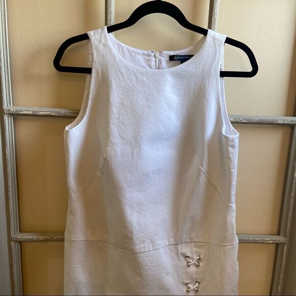 BROOKS Bothers-White Cotton Blend Lace Bottom Detail Vacation Midi Dress - Picture 3 of 12